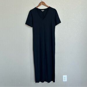 Lilla P Black V-Neck Short Sleeve Midi Dress Women’s Size Medium Classic